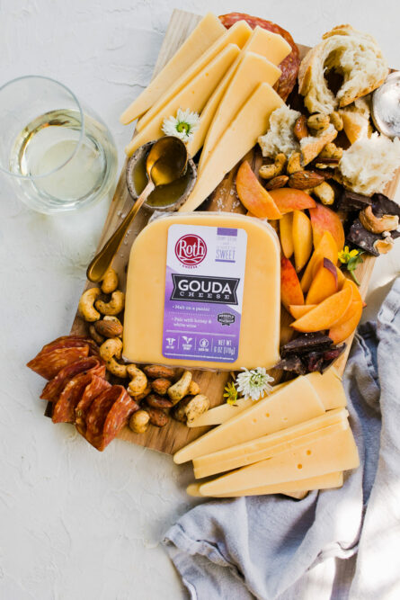 Roth_Beauty_Cheeseboard_GoudaPackaging_05-scaled.jpg