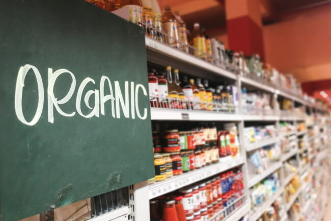 Organic grocery section sign